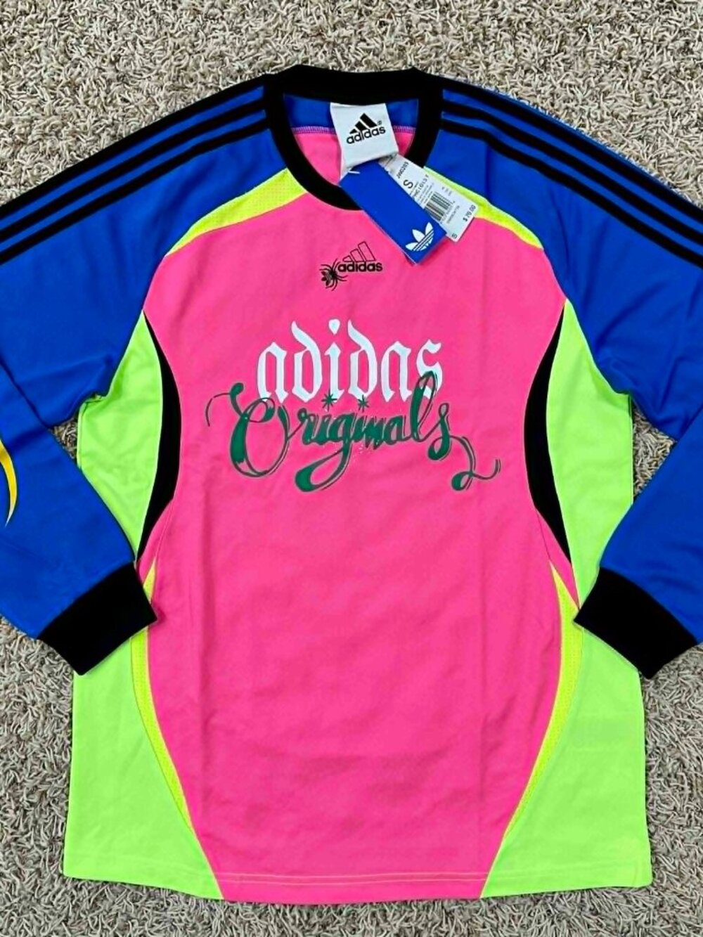 Adidas Men’s Spiders Goalkeeper Loose Tee Long Sleeve Top JW0203, Size S (New)